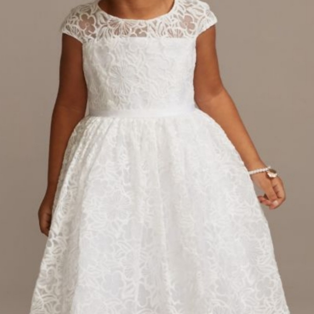 cap sleeve lace heart cutout flower girl dress